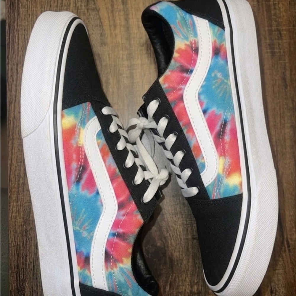 Vans Black Tie-Dye Old Skool Sneakers - Picture 2 of 3